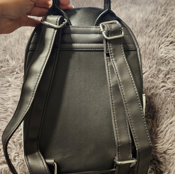 Loungefly mini backpack - Picture 2 of 2